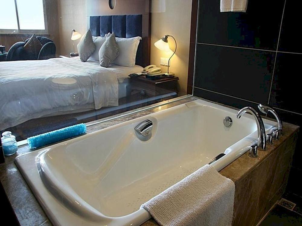 Rong Impression International Hotel Çengdu Dış mekan fotoğraf
